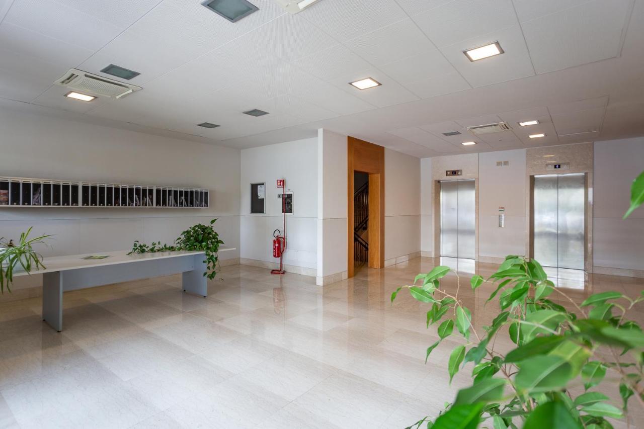 Appartamento Maciachini, Zona Isola Milan Extérieur photo